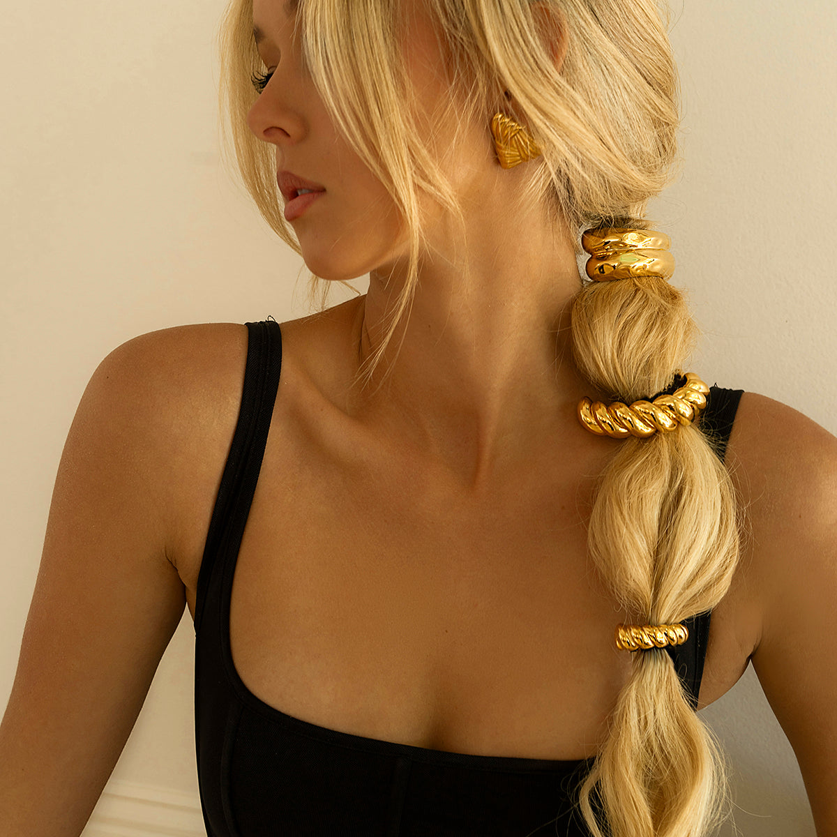 Parisian Chic Twist Hair Cuff