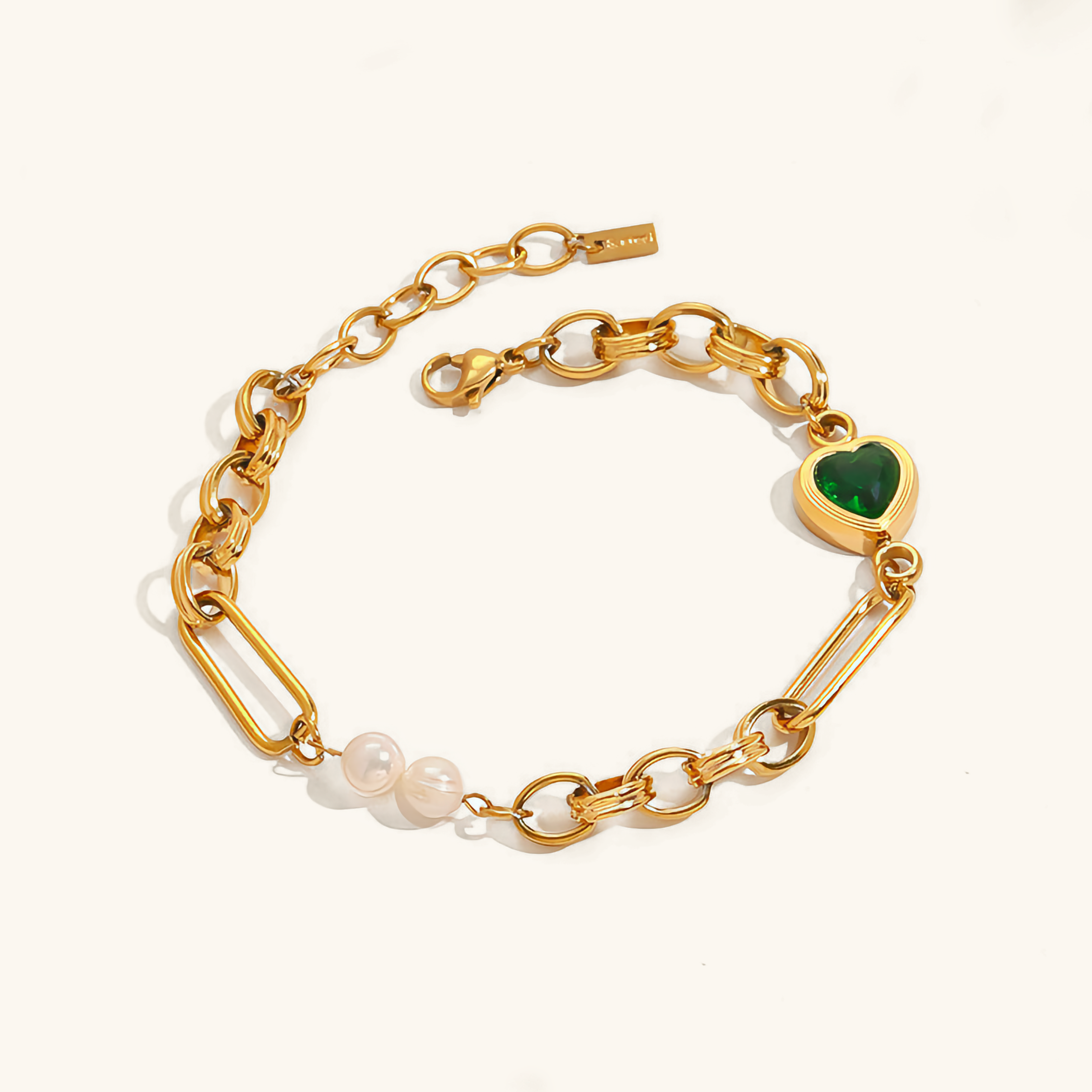 Emerald Shimmer Pearl Bracelet