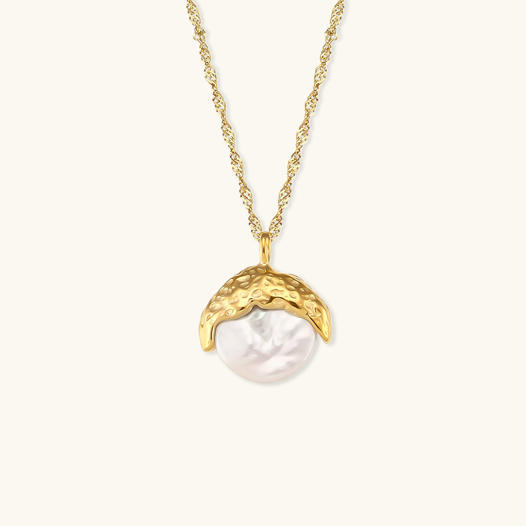 Luxe Pearl Radiance Necklace