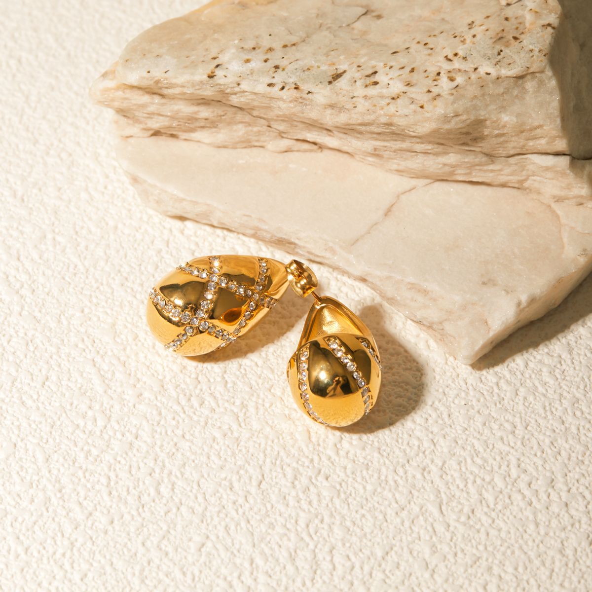Luxe Gold Teardrop Earrings