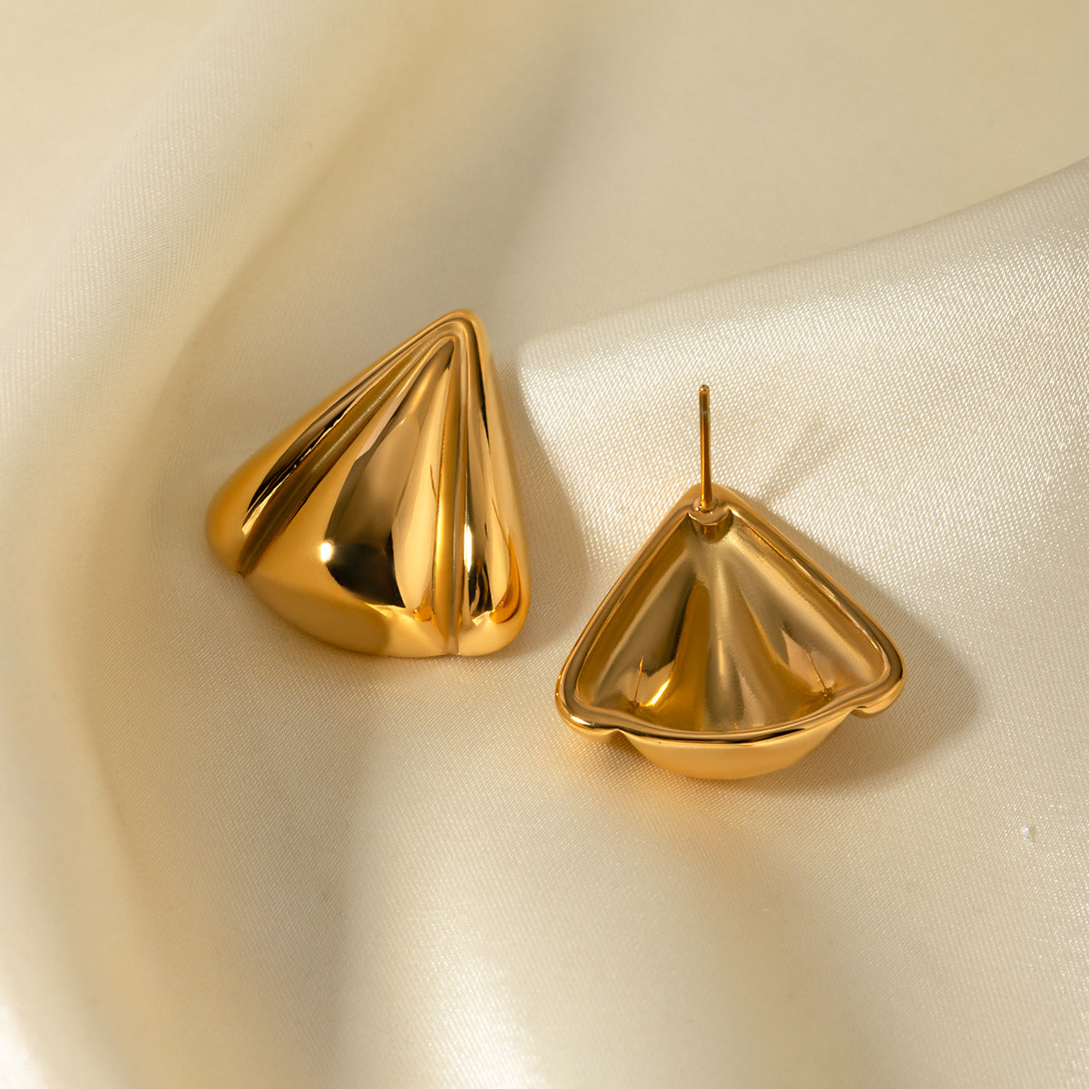 Ember Vintage Gold Earrings