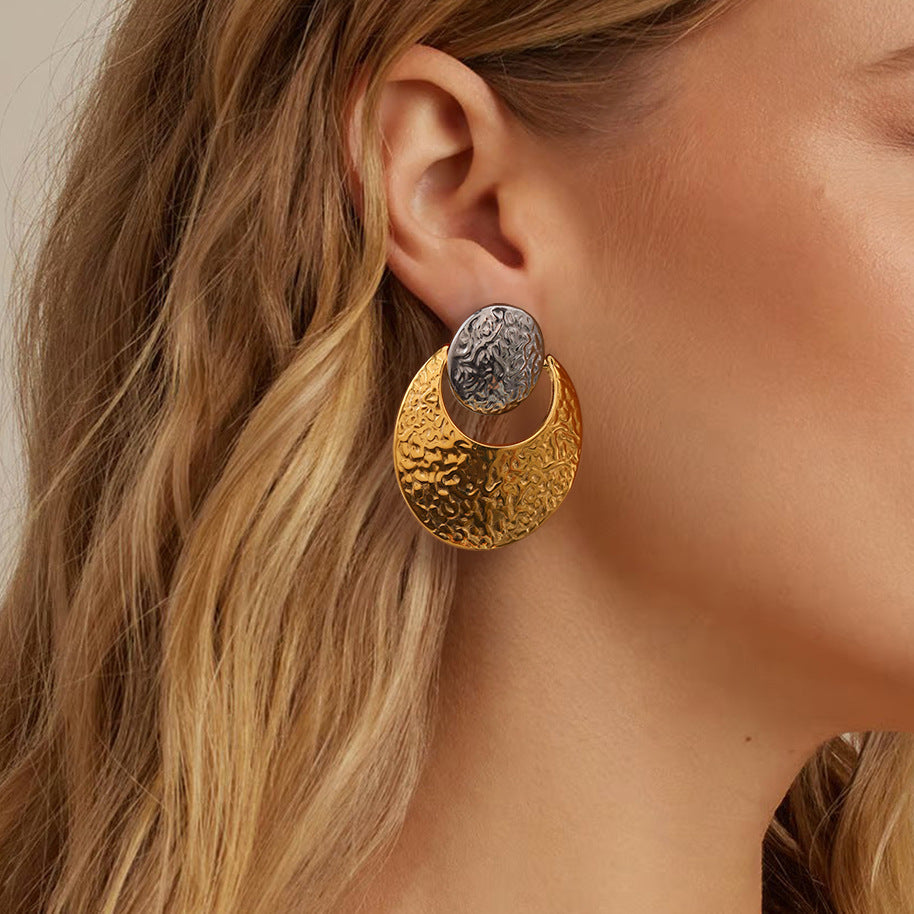 Luna Radiance Dangle Earrings
