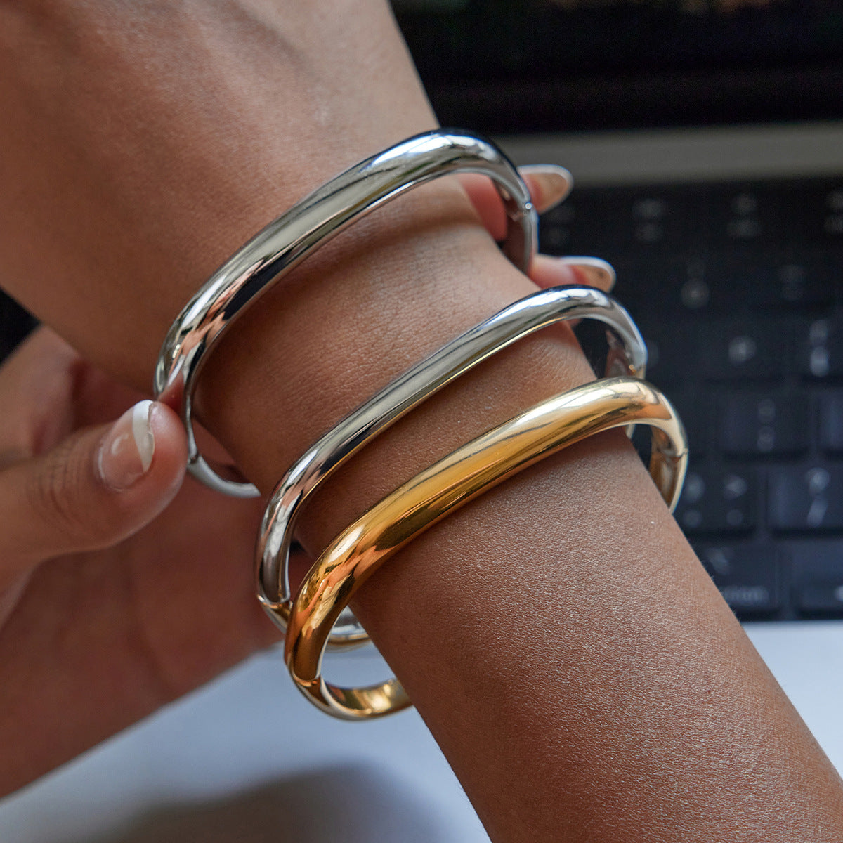 Annelise Minimalist Gold Bracelet