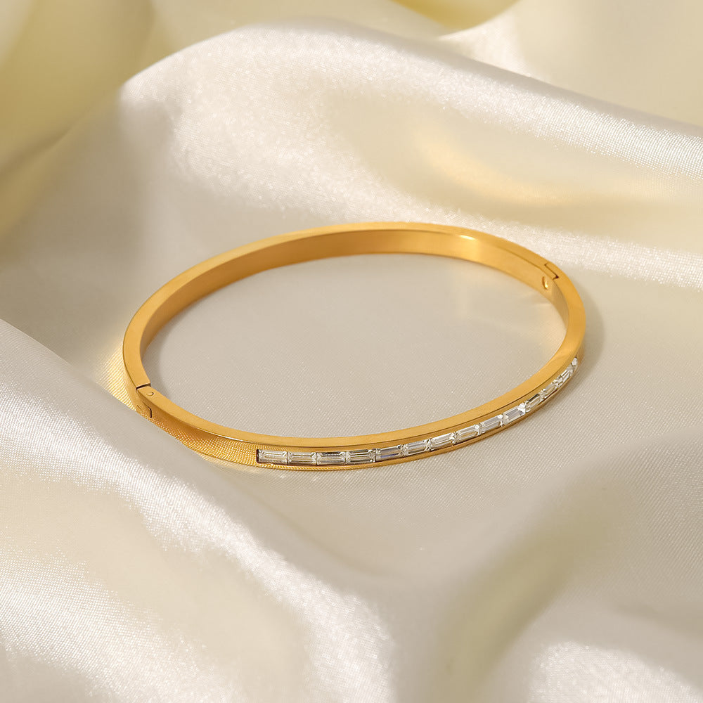 Radiant Gold Diamond Bangle