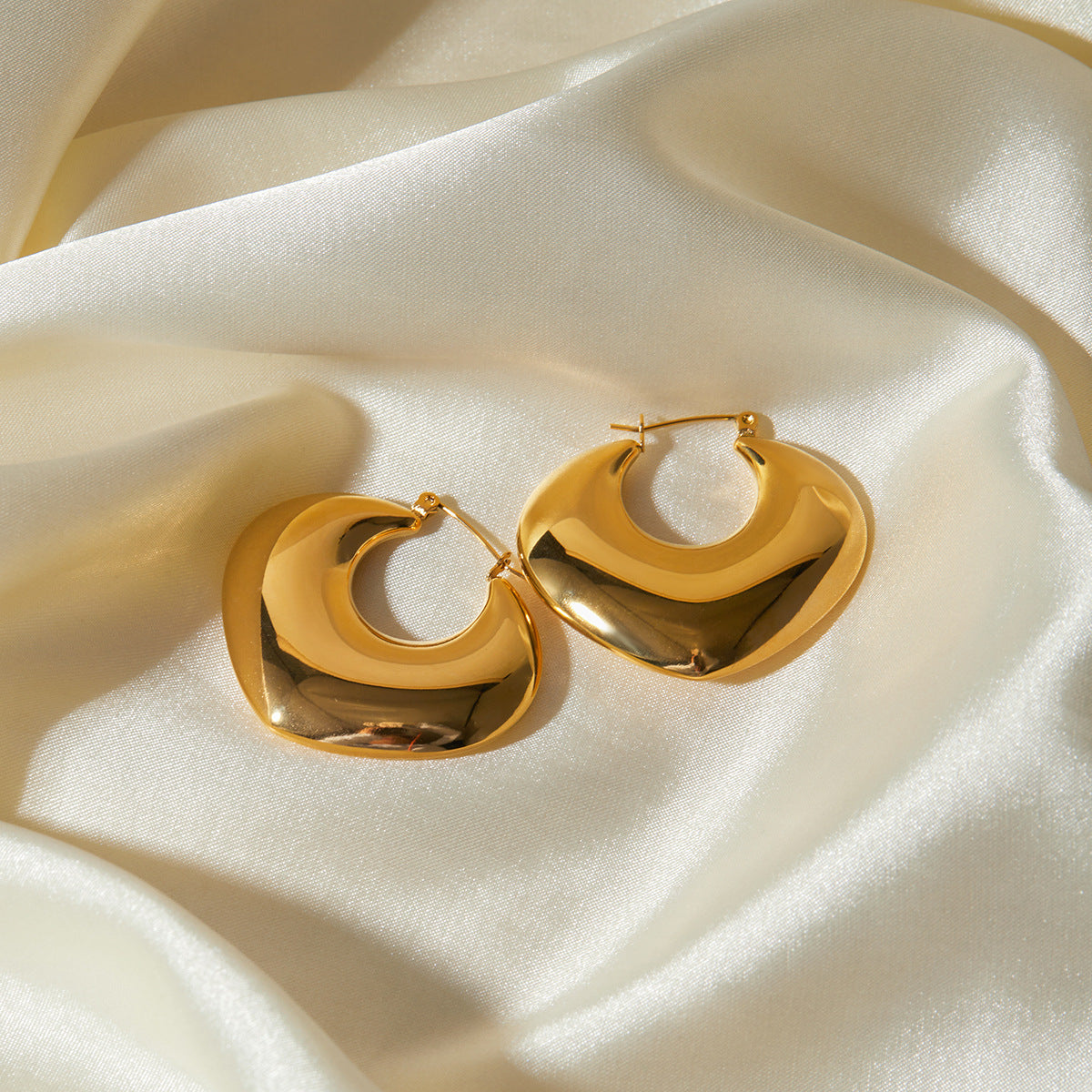 Sculpted Gold Geo Hoops