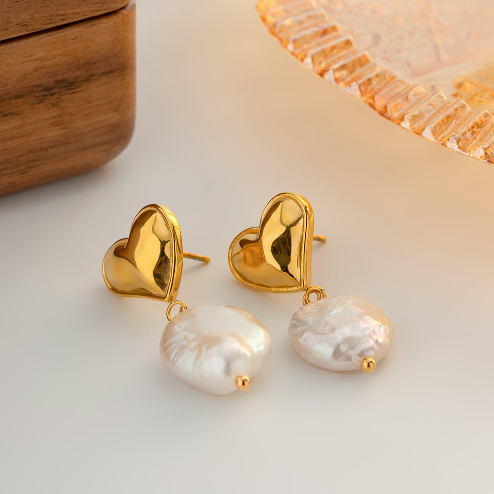 Seaside Charm Pearl Earrings