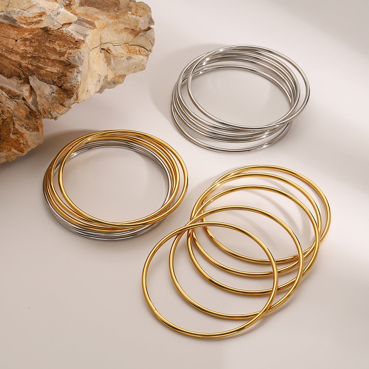 Elegant Gold Stackable Bangle Set