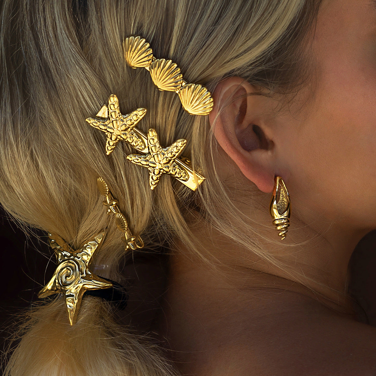 Golden Nautical Star Hair Clip