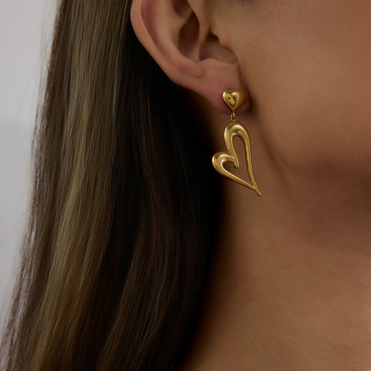 Ethereal Gold Heart Earrings