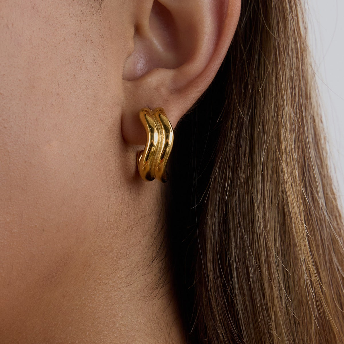 Sculptural Double Curve Hoops