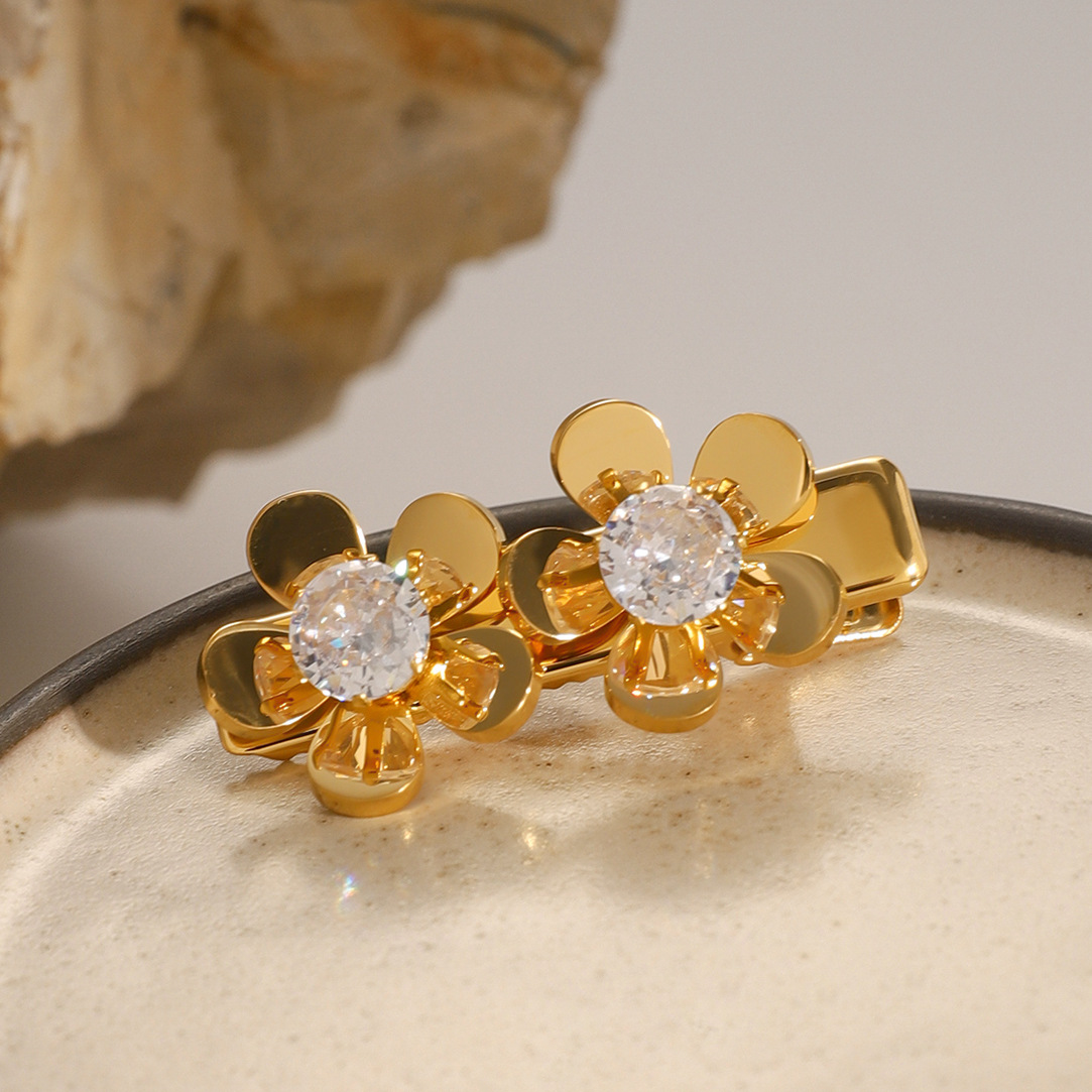 Golden Bloom Hair Clip