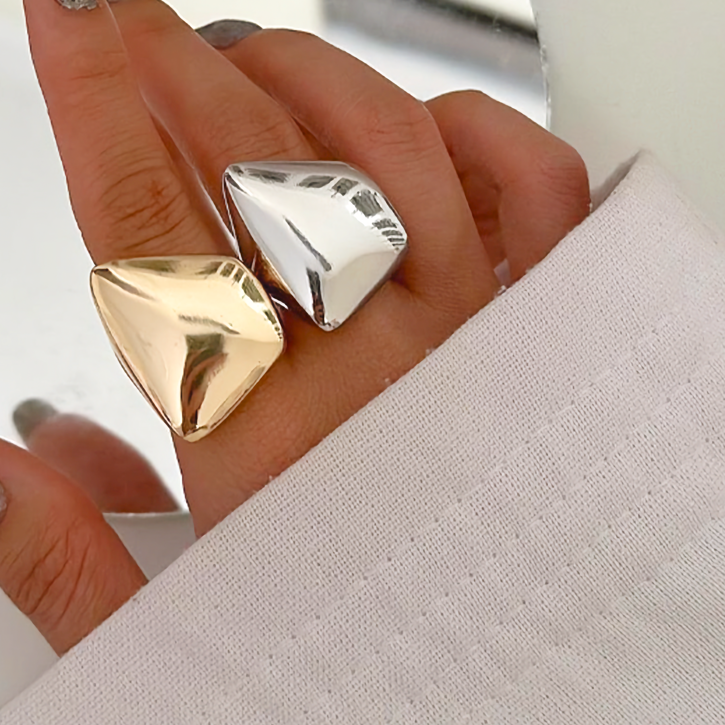 Elowen Geometric Gold Ring