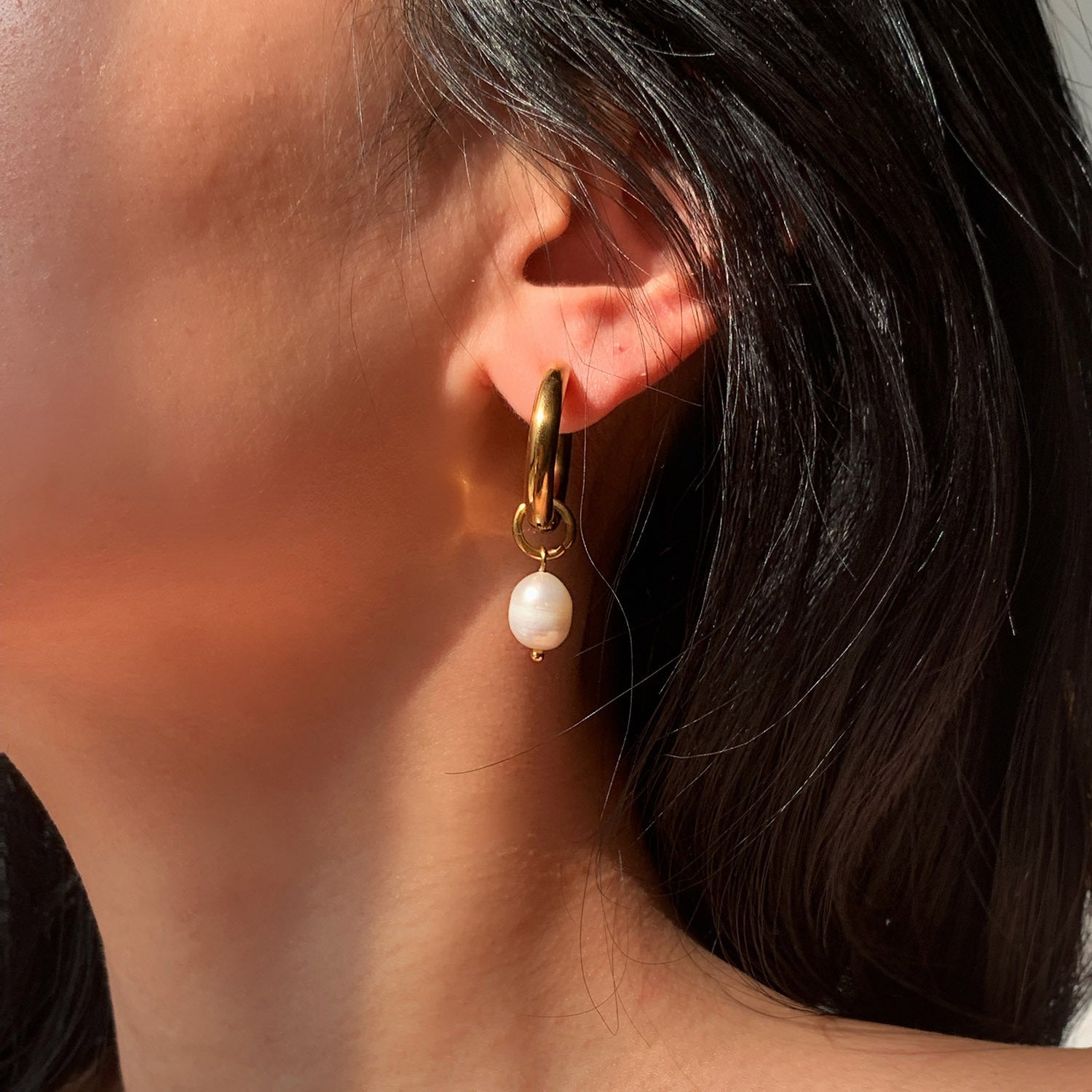 Luminous Pearl Gold Earrings