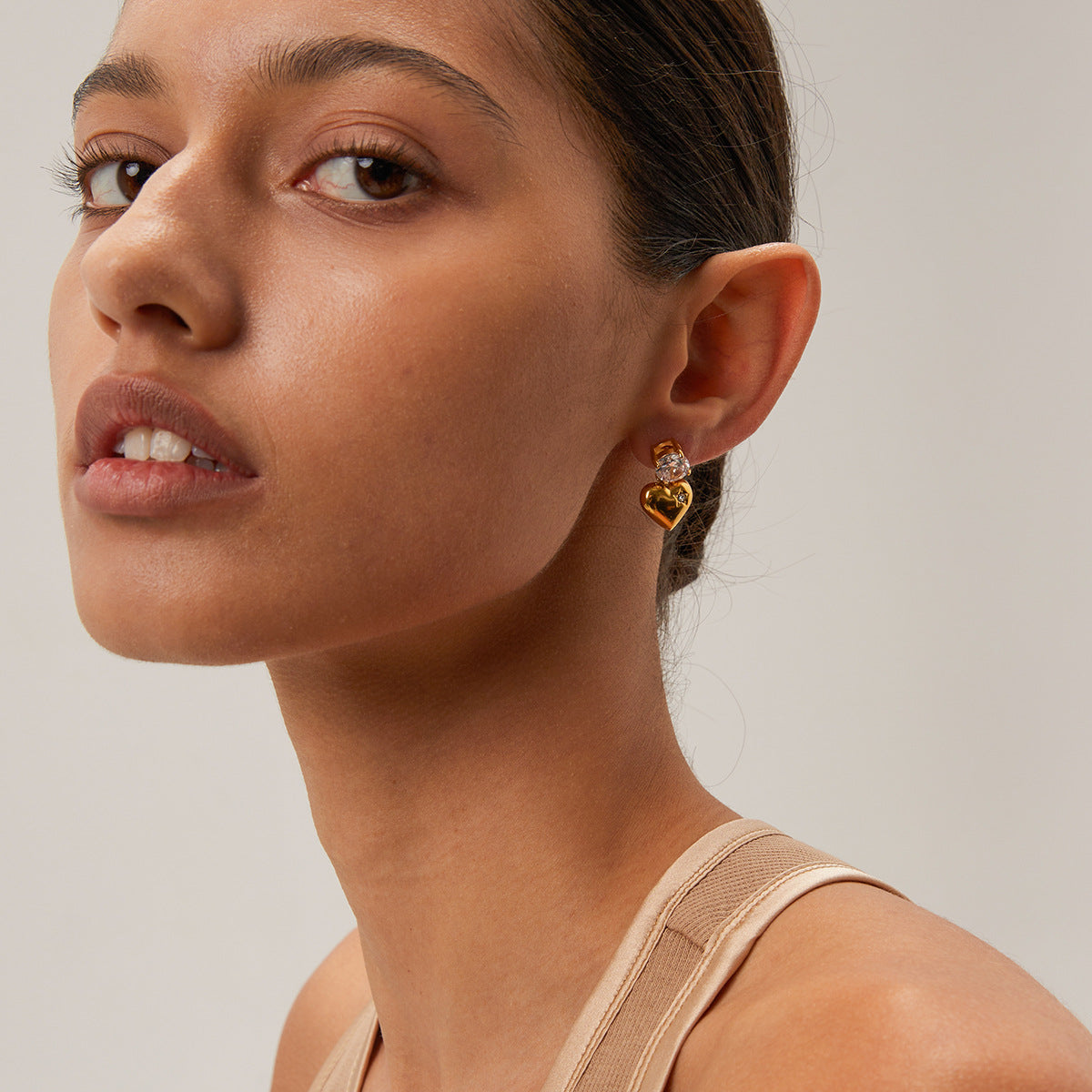 Emmeline Sparkling Heart Earrings