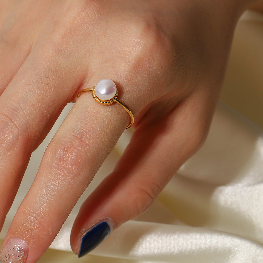 Luxe Pearl Solitaire Ring