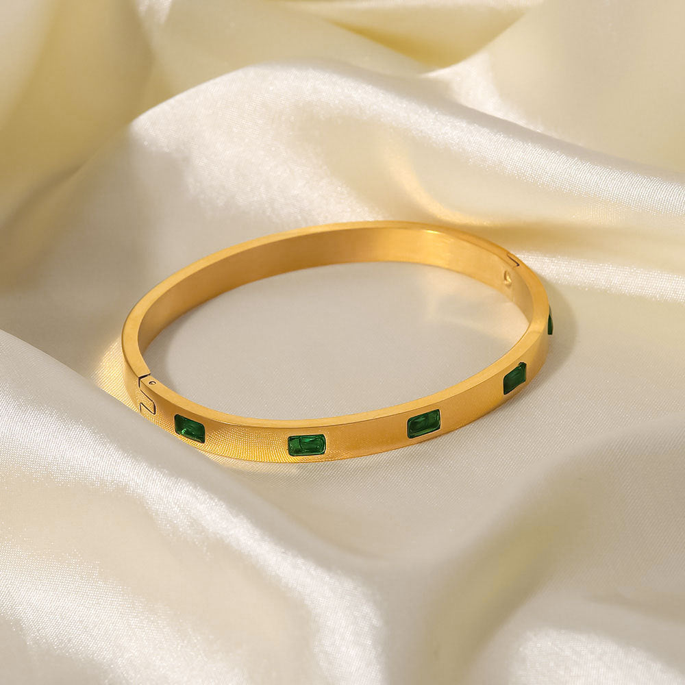 Regal Radiance Gold Bangle