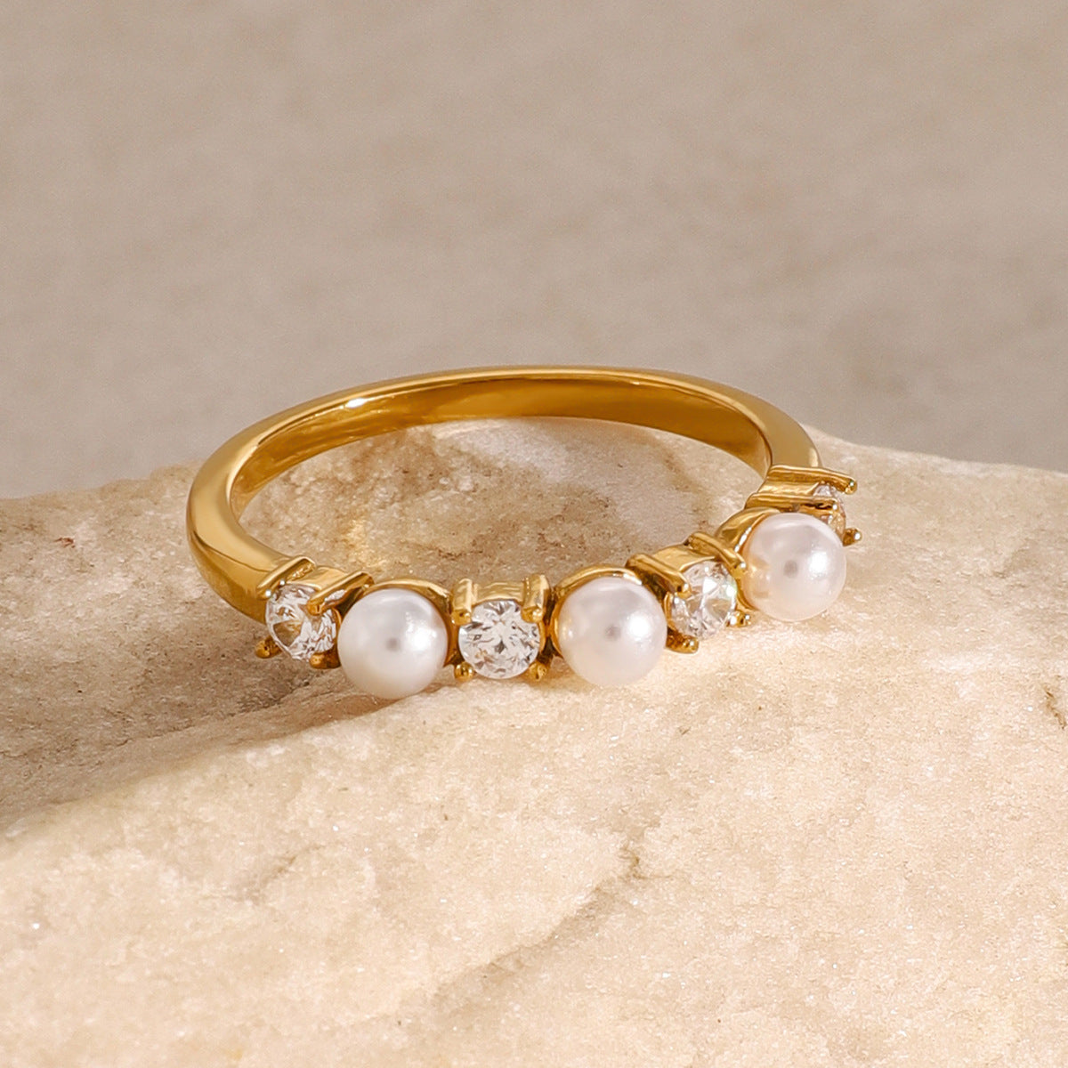 Luxe Pearl & Diamond Accent Ring