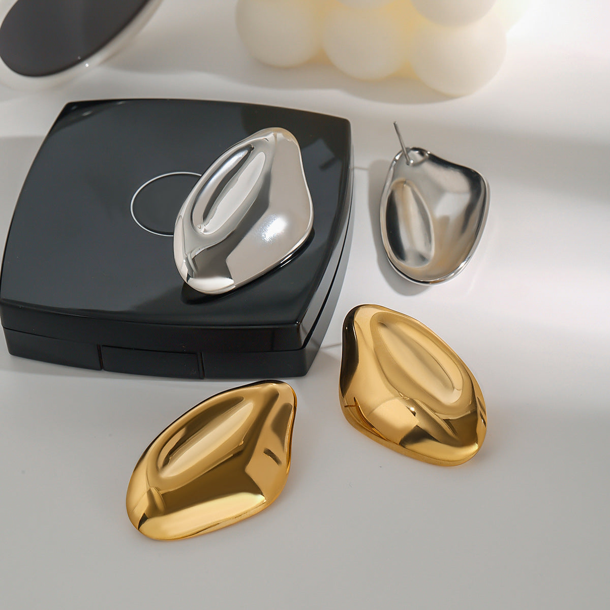 Ethereal Gold Bloom Earrings