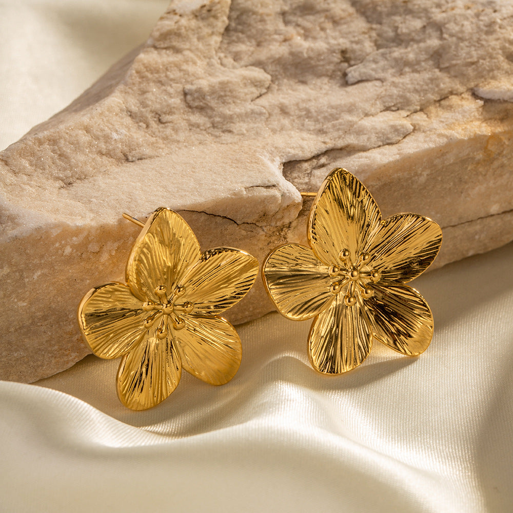 Allysa Bloom Gold Earrings
