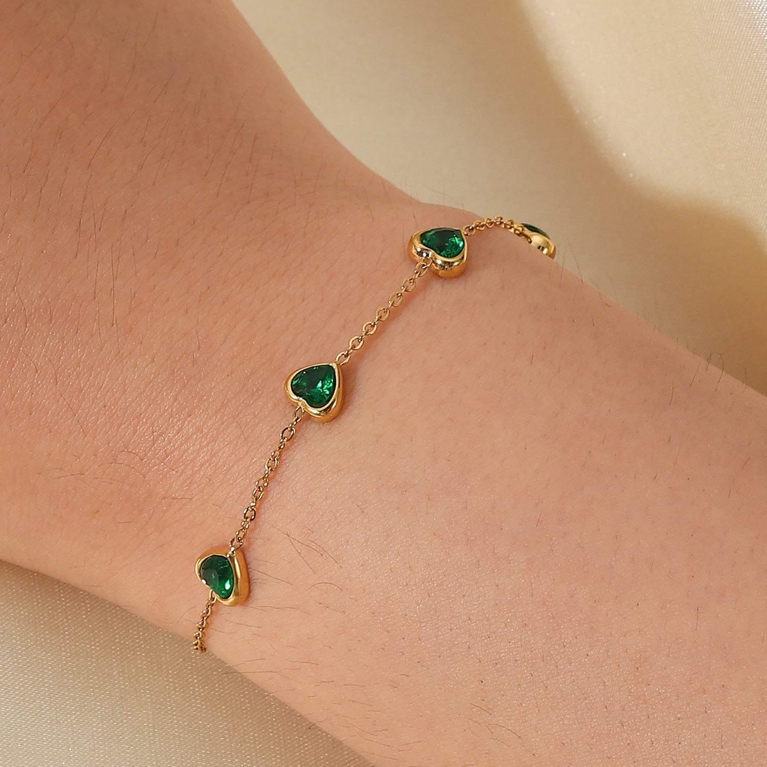 Radiant Heart Chain Bracelet