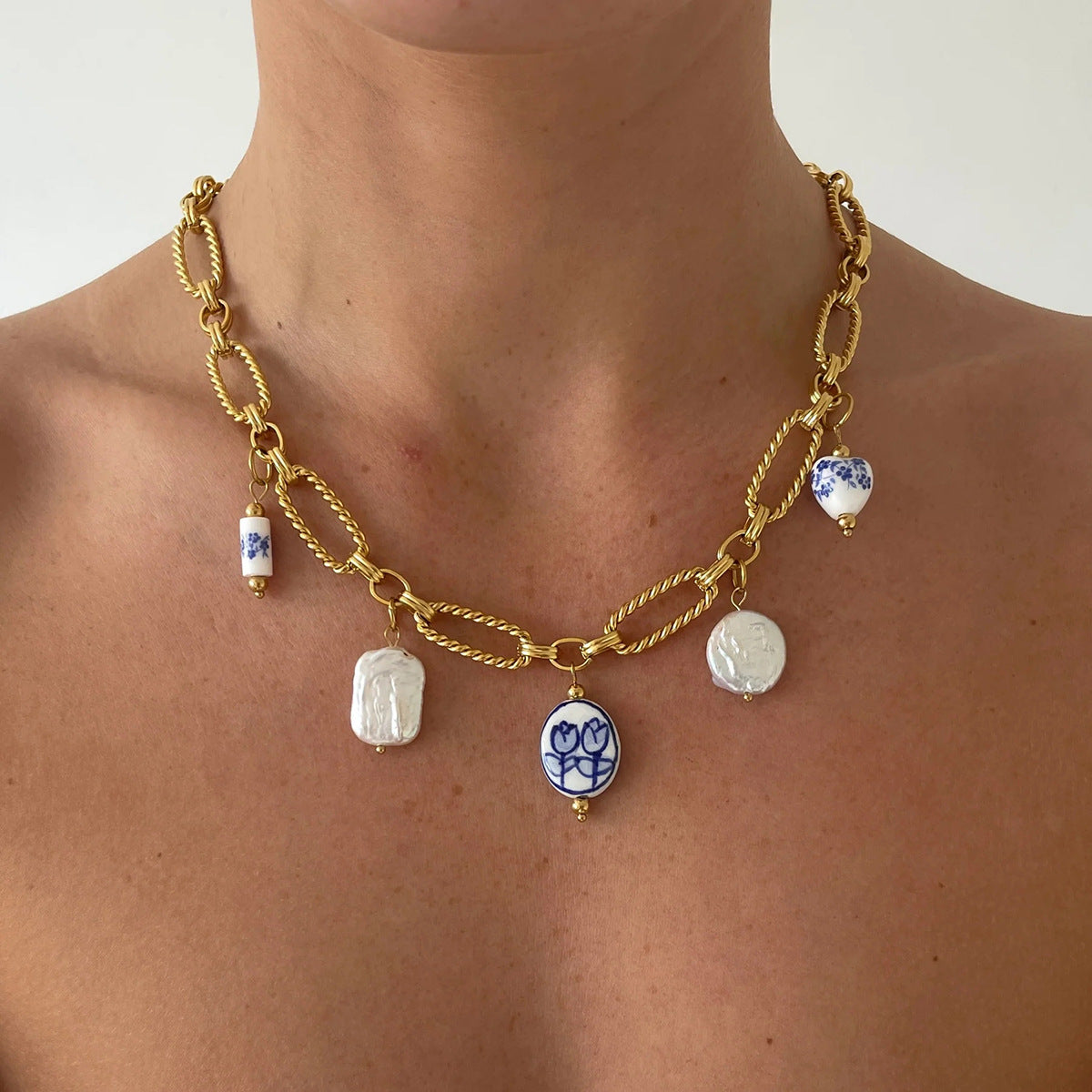 Oceanic Pearl Radiance Necklace