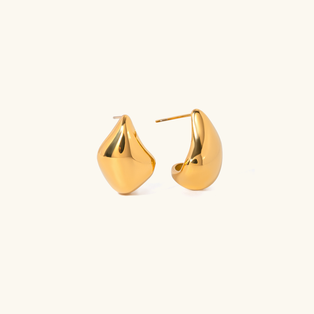 Amelie Gold Teardrop Huggies