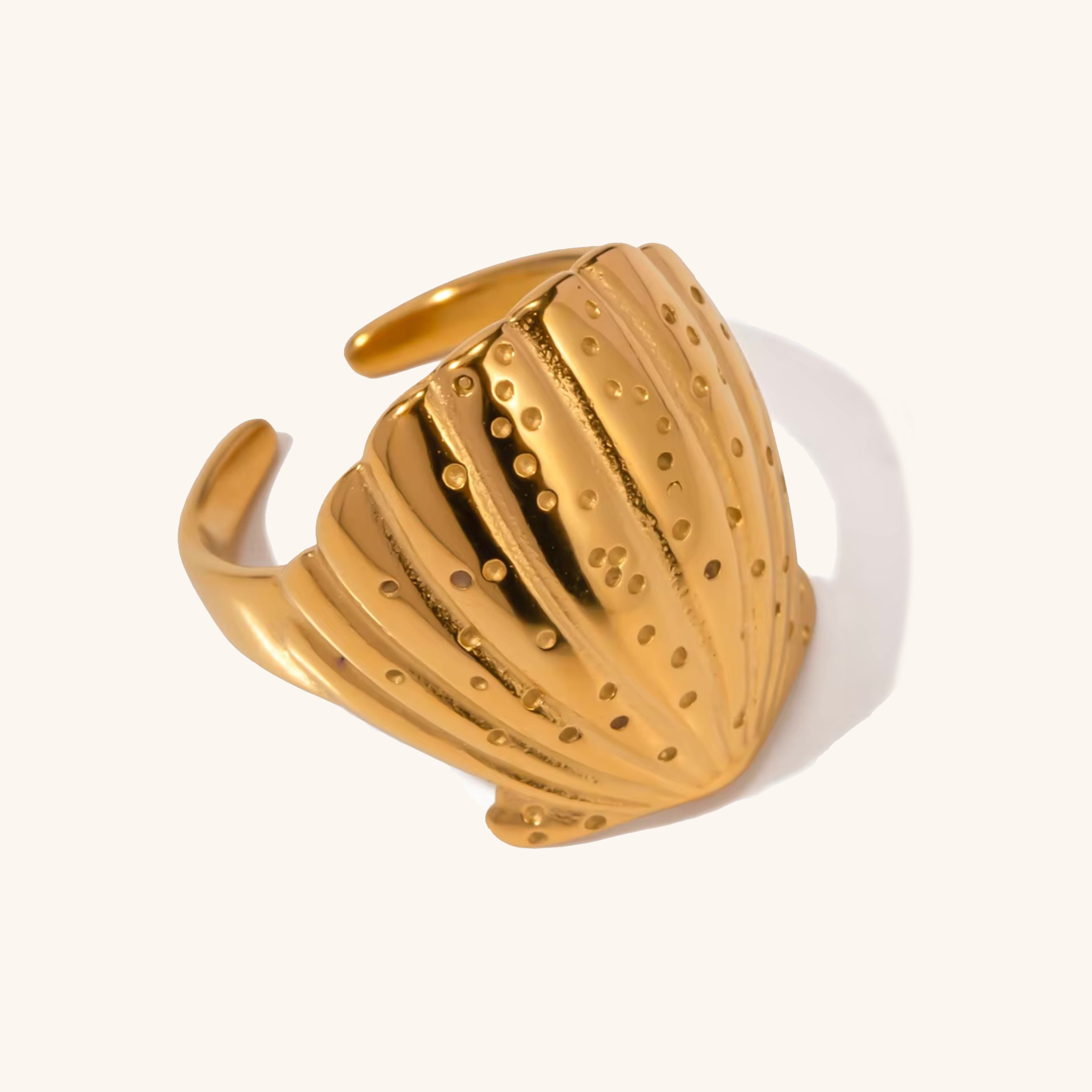 Golden Wave Seashell Ring