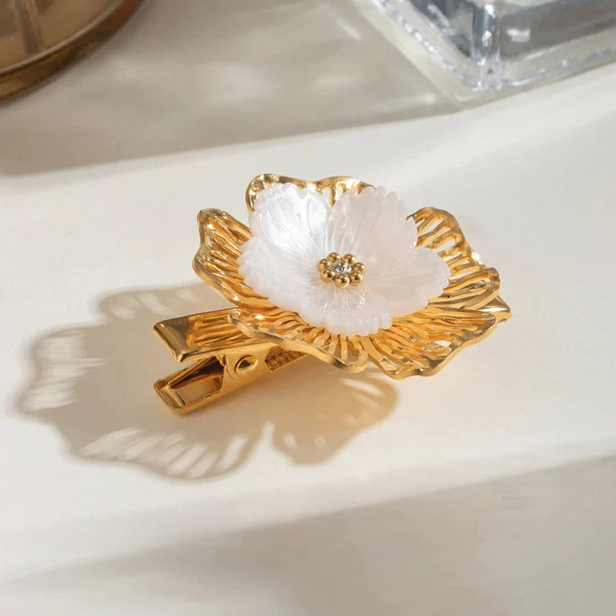Golden Petal Pearl Hair Adornment
