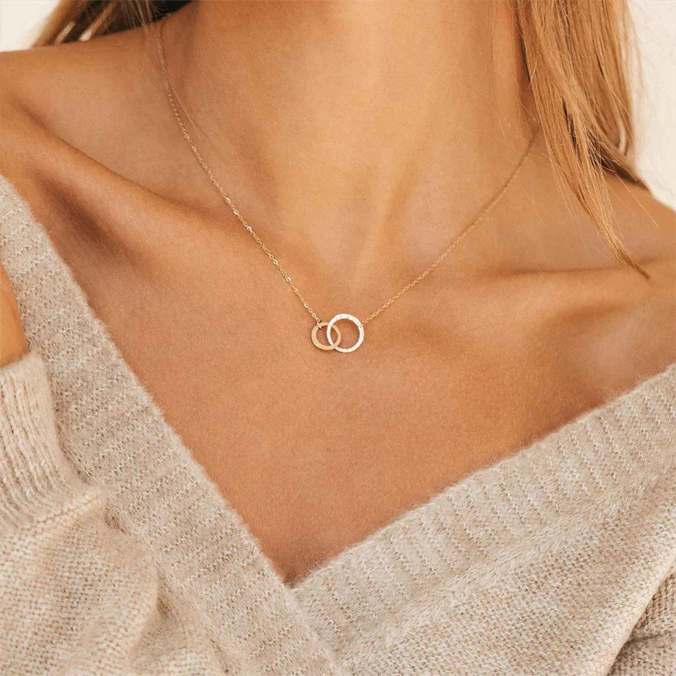 Elegant Gold Hoop Necklace