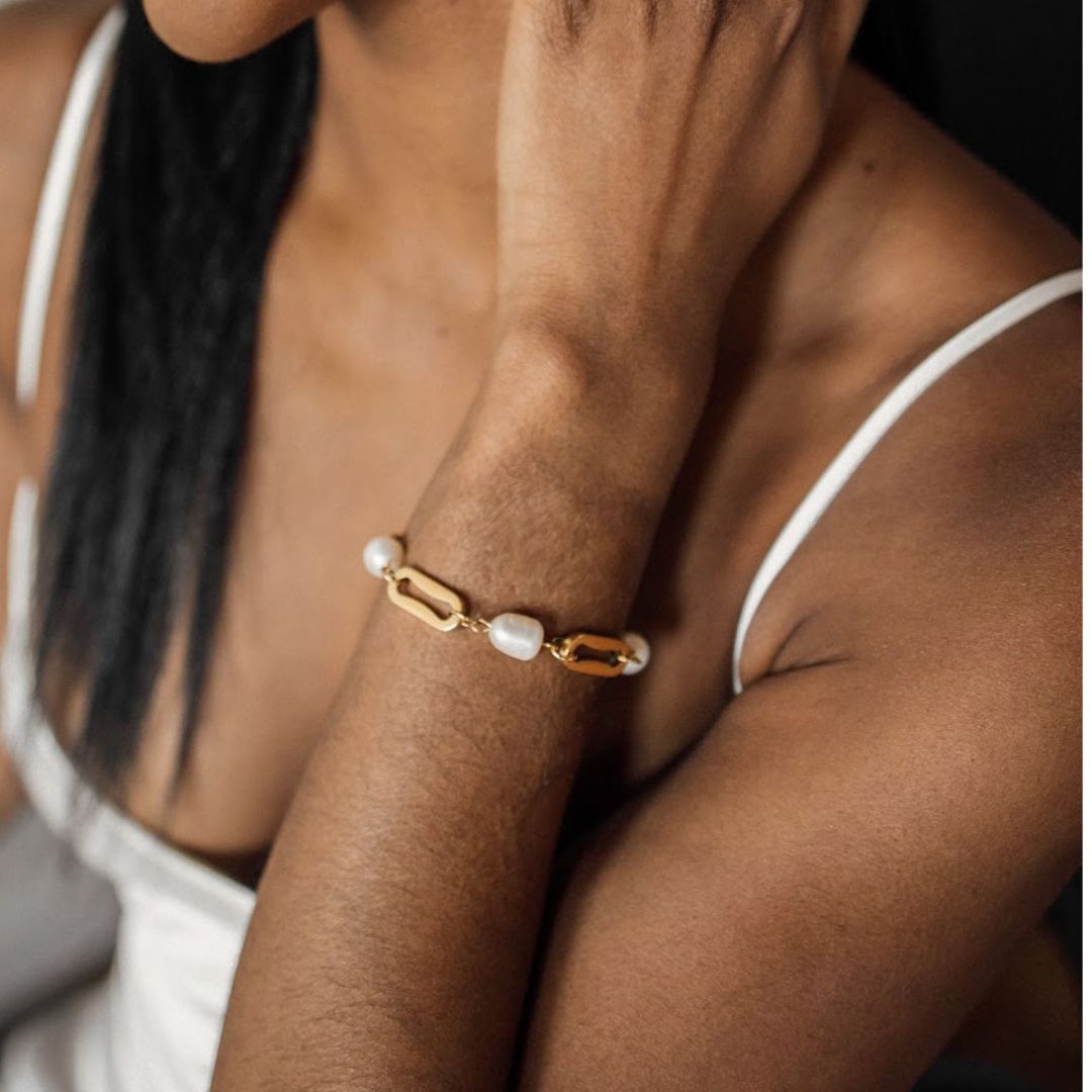 Luxe Pearl Chain Bracelet
