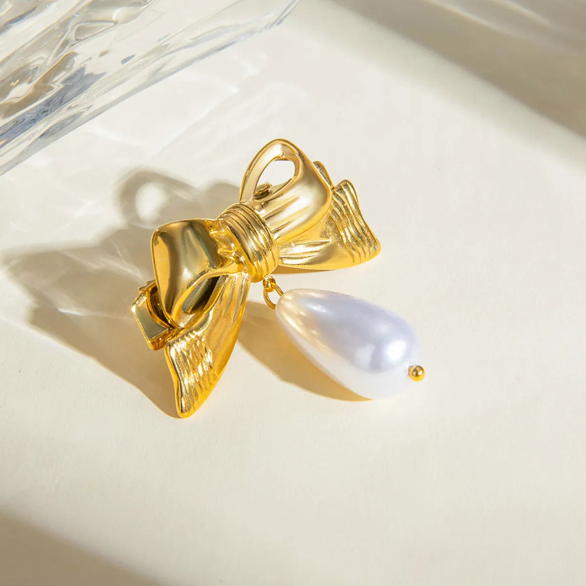 Melinda Pearl & Gold Hair Clip