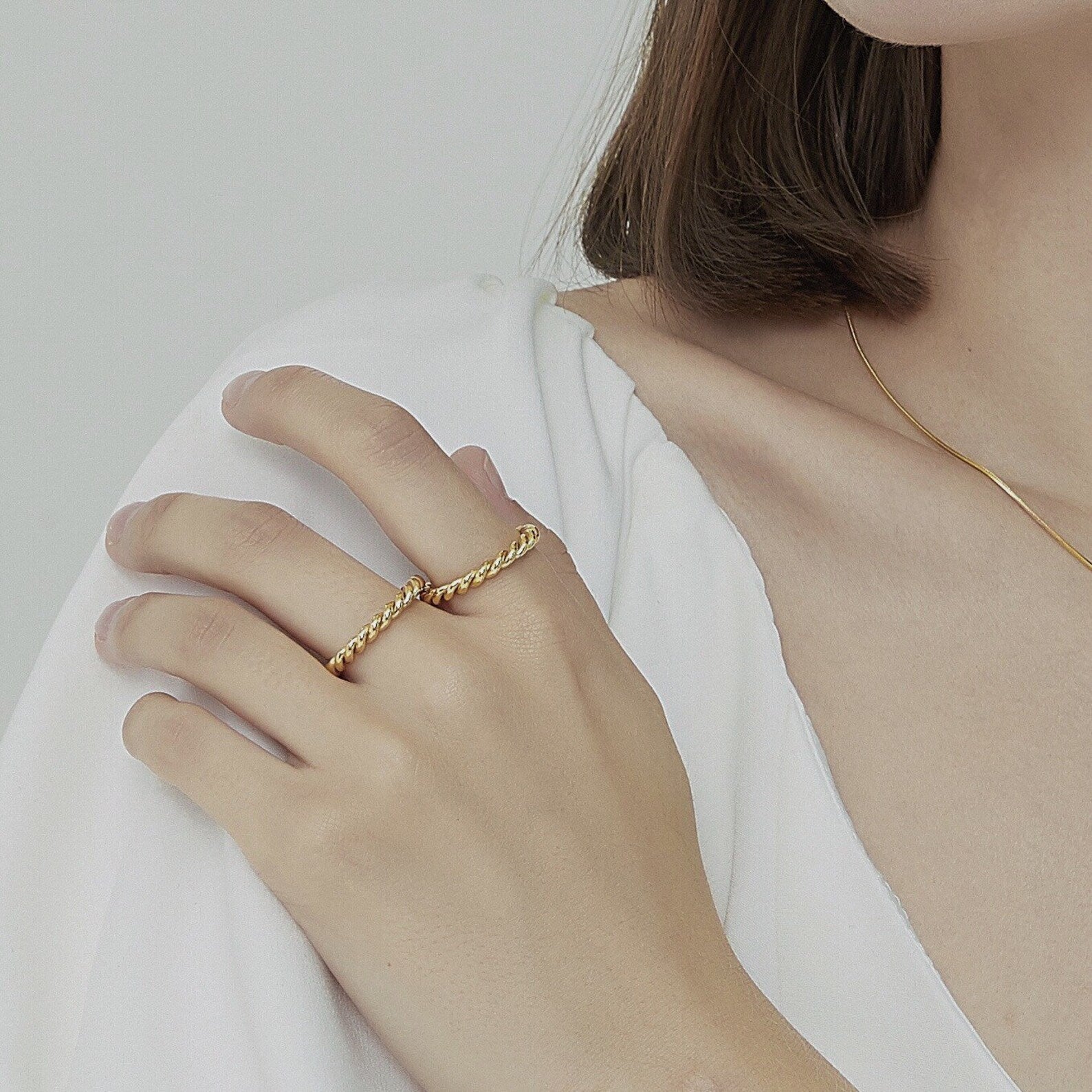 Twisted Elegance Gold Ring
